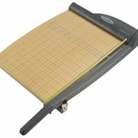 Paper Cutters & Cutting Mats thumbnail